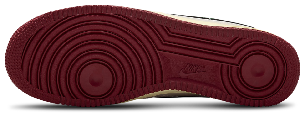 Nike Air Force 1 '07 LV8 Image 5 of 5. Tap to open photo gallery.