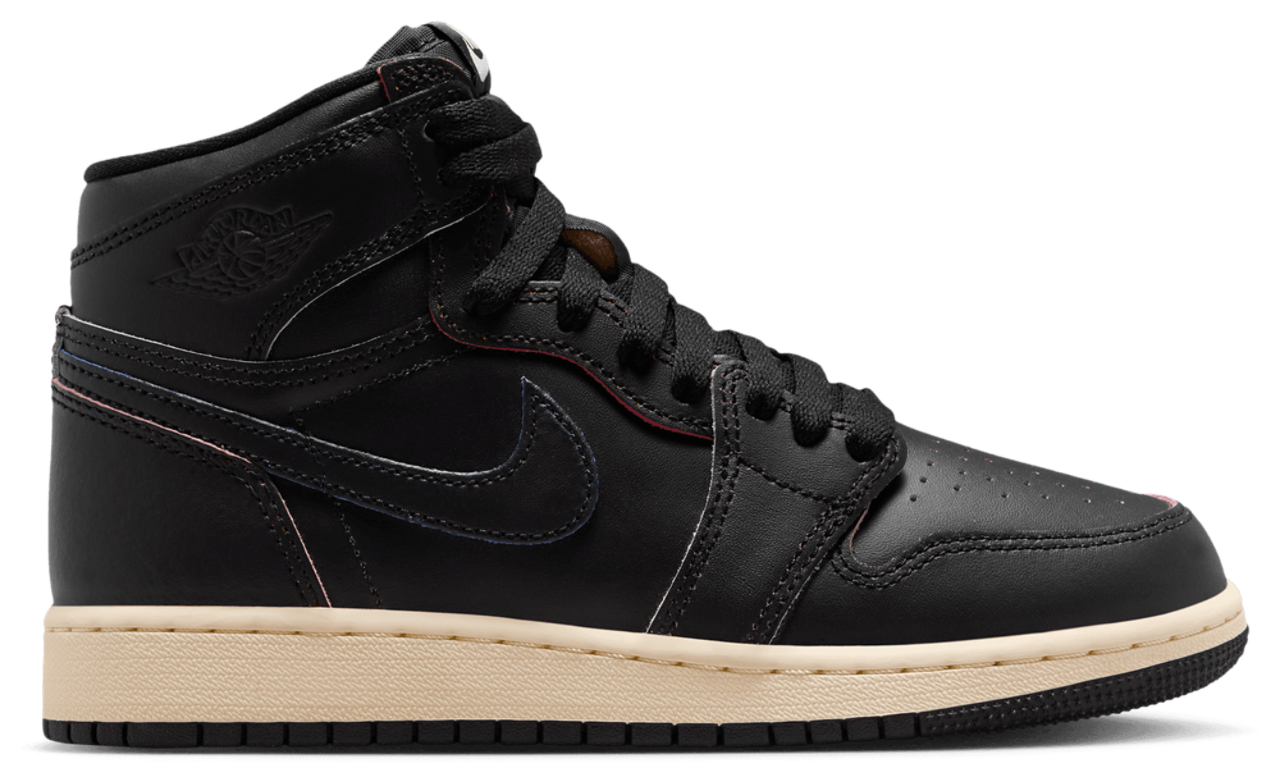 Jordan Retro 1 High OG  Image 1 of 8. Tap to open photo gallery.