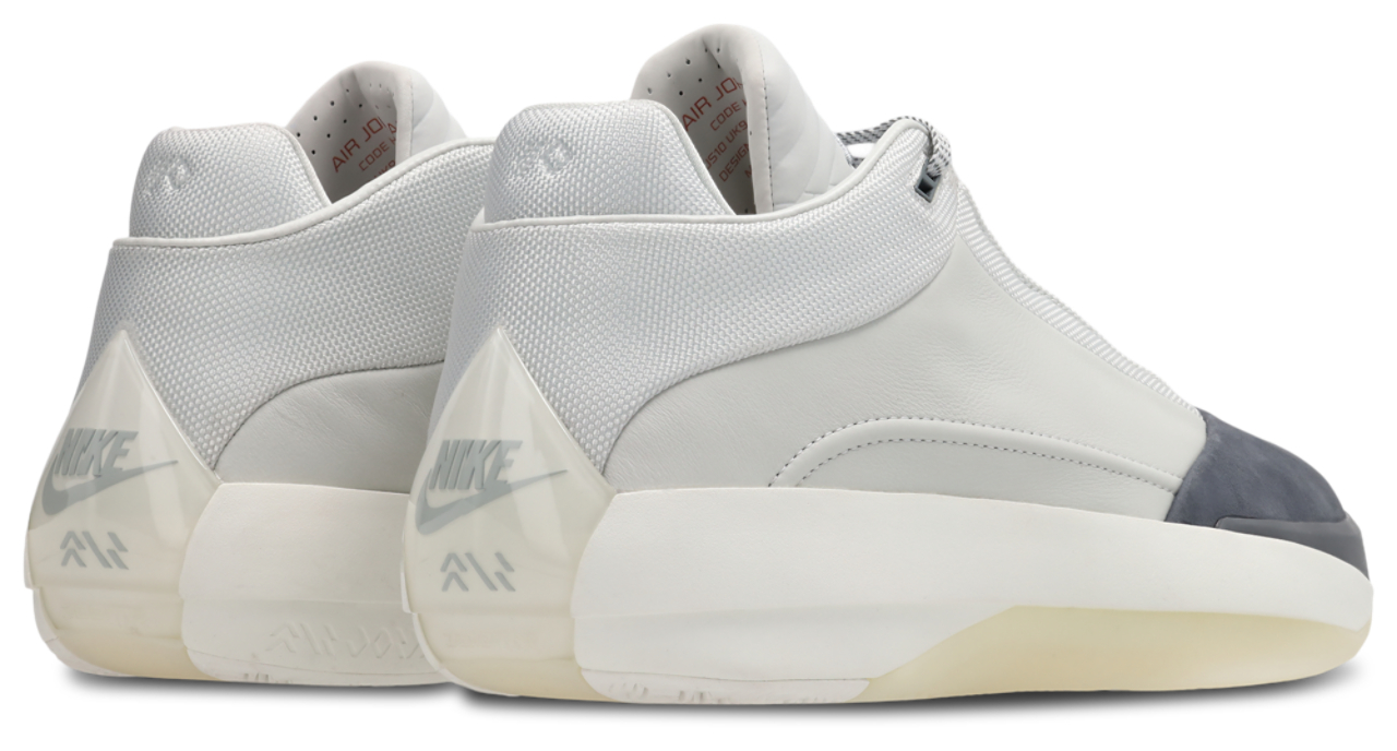 Jordan Air Jordan 40  Image 3 of 8. Tap to open photo gallery.