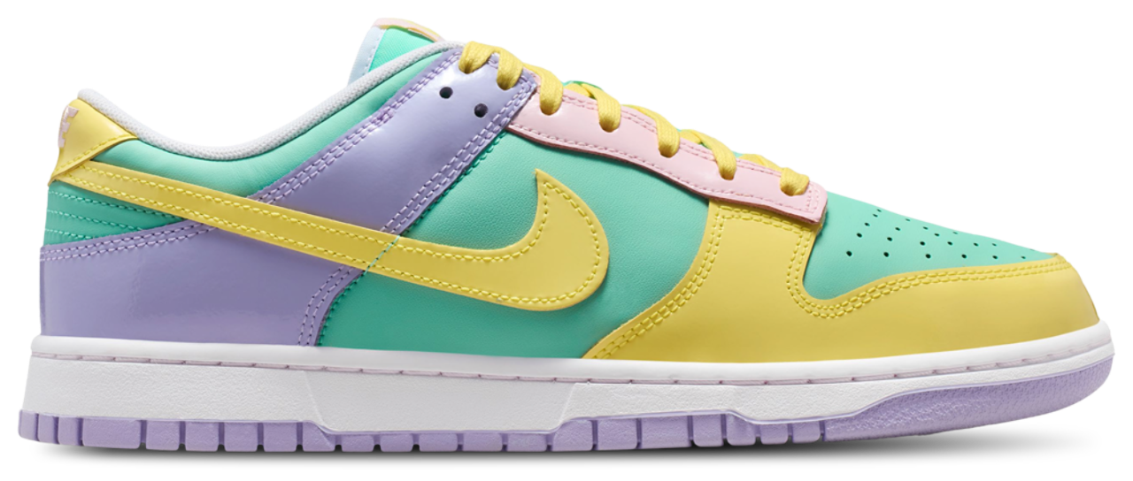Nike Dunk Low Retro Image 1 of 5. Tap to open photo gallery.