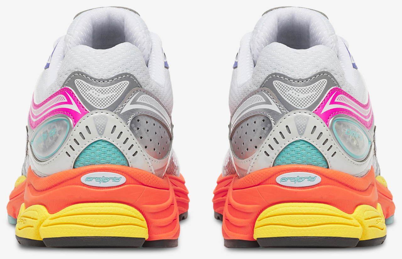 Saucony Progrid Omni 9 Image 3 of 5. Tap to open photo gallery.