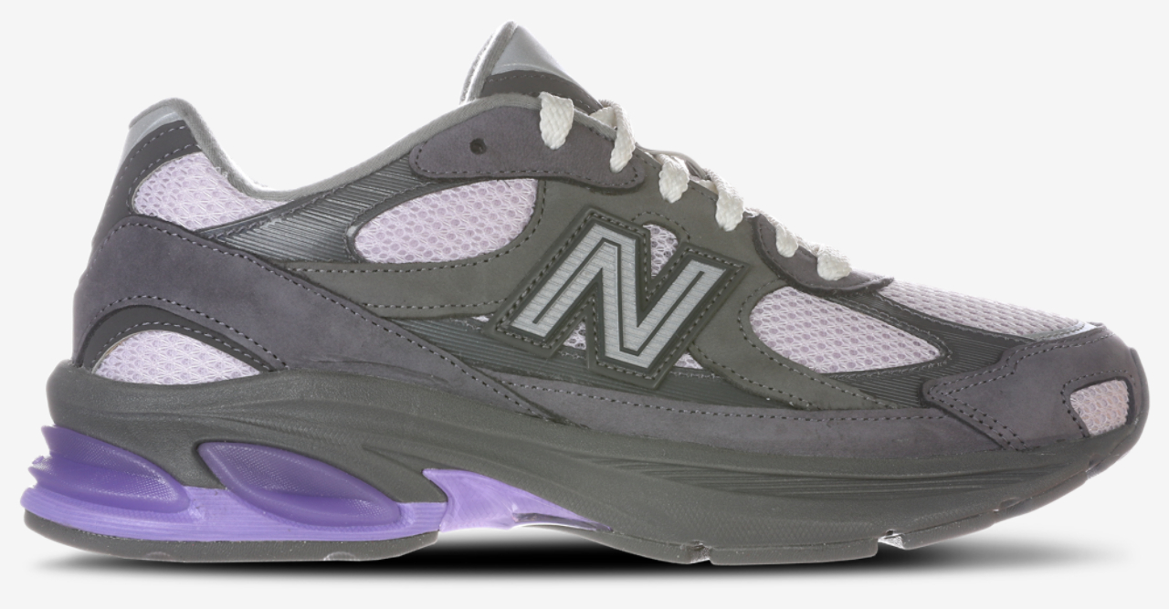 New Balance 2010 Image 1 of 5. Tap to open photo gallery.