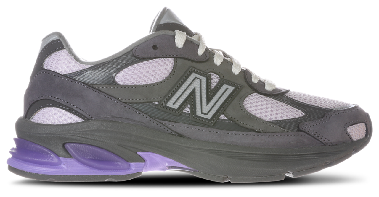 New Balance 2010 Image 1 of 5. Tap to open photo gallery.