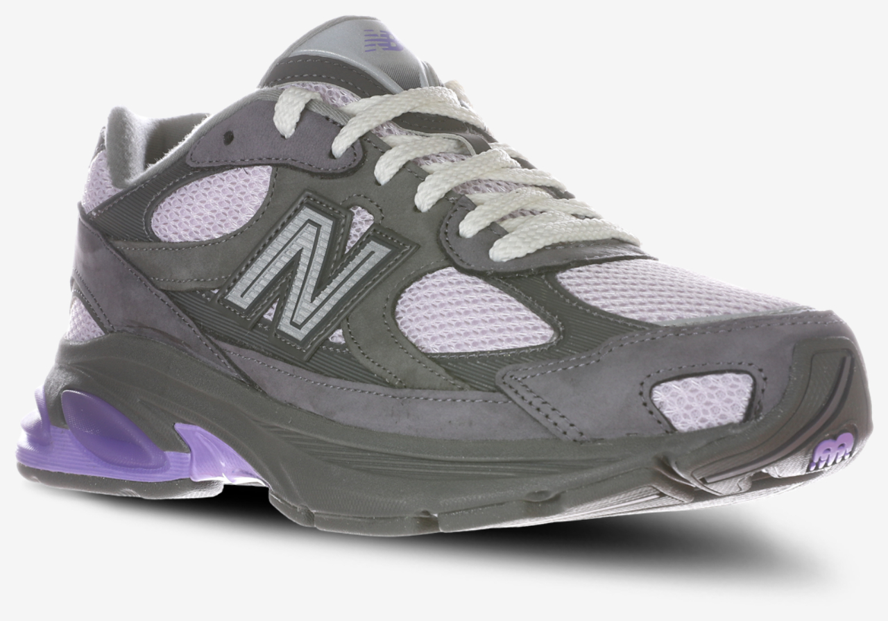 New Balance 2010 Image 3 of 5. Tap to open photo gallery.