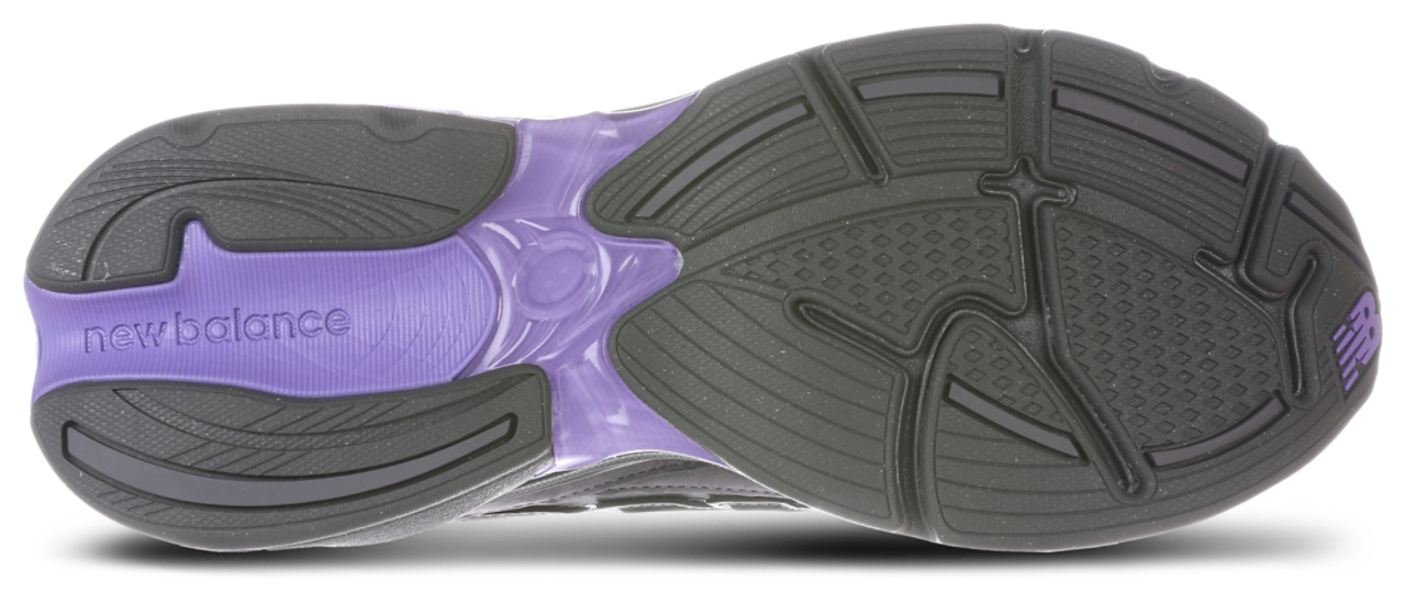 New Balance 2010 Image 5 of 5. Tap to open photo gallery.