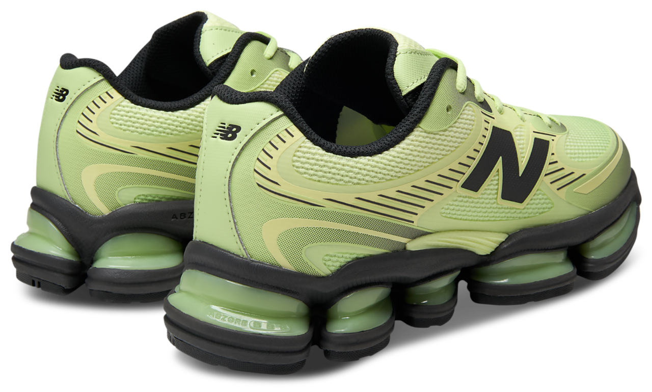 New Balance 2000 Image 7 of 13. Tap to open photo gallery.
