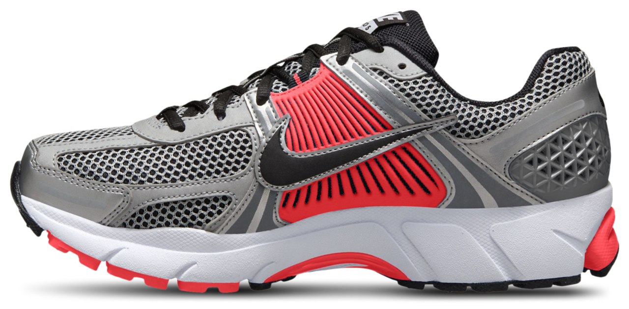 NIKE ZOOM VOMERO 5 24㎝ Nike Vomero 5 Older Kids' Shoes with Reflective Design