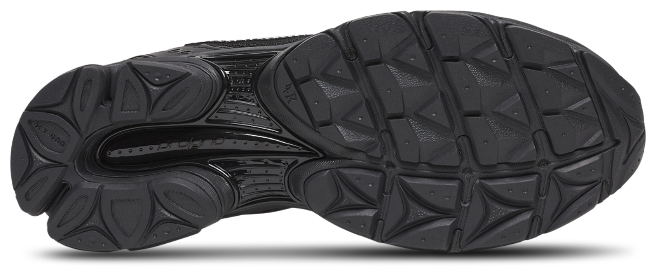 Saucony Triumph 4  Image 5 of 5. Tap to open photo gallery.