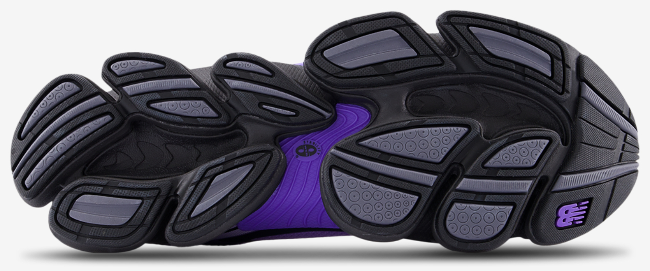 New Balance 2000 Abzorb Image 4 of 4. Tap to open photo gallery.