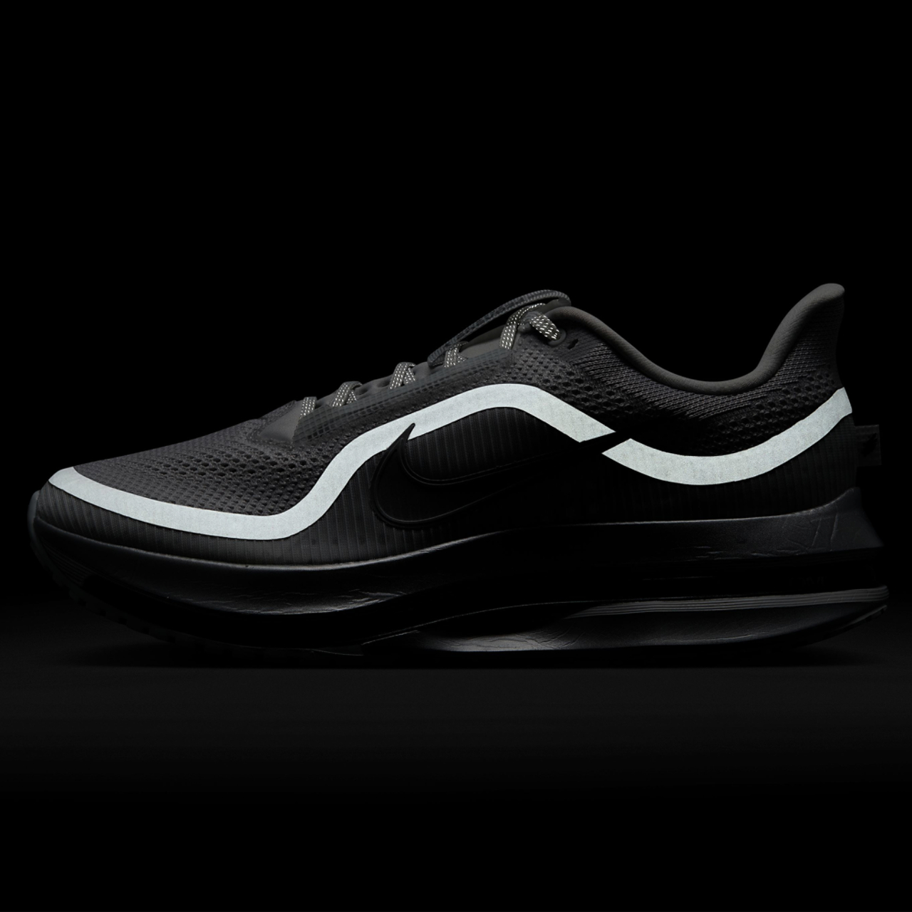 Nike Pegasus Premium RR  Image 6 of 6. Tap to open photo gallery.