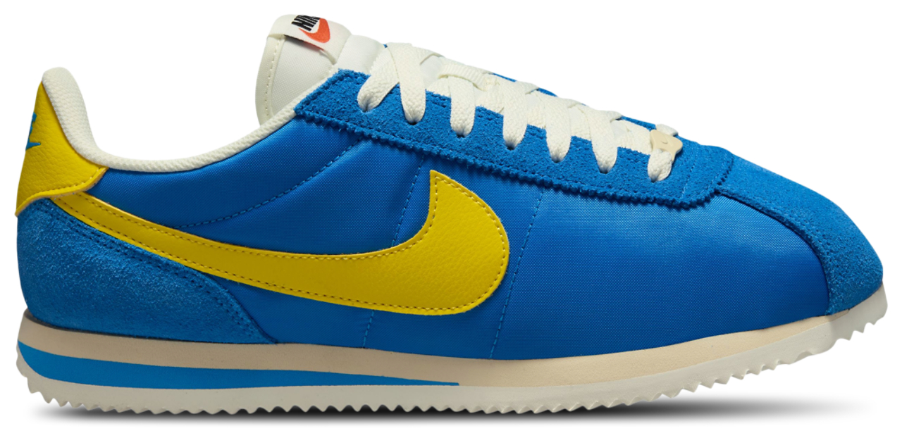 Nike Cortez Image 1 de 4. Appuyez pour ouvrir la galerie de photos.