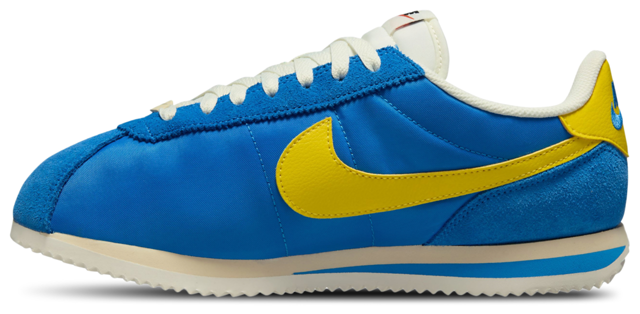 Nike Cortez Image 2 de 4. Appuyez pour ouvrir la galerie de photos.