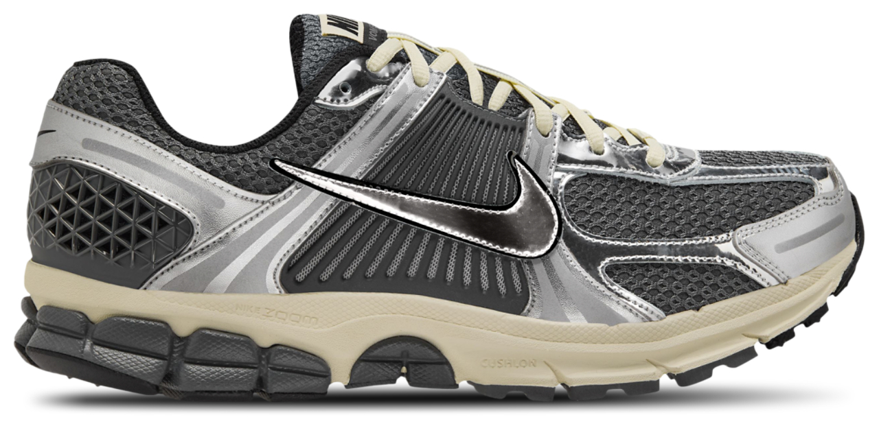 Nike Zoom Vomero 5 Image 1 de 4. Appuyez pour ouvrir la galerie de photos.