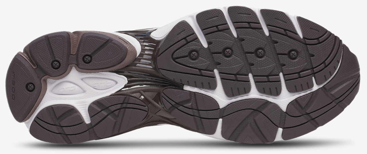 Saucony Progrid Omni 9 Image 5 of 5. Tap to open photo gallery.