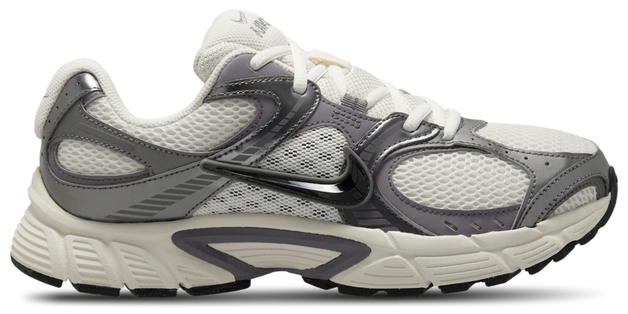 Nike V5 RNR Image 1 de 4. Appuyez pour ouvrir la galerie de photos.