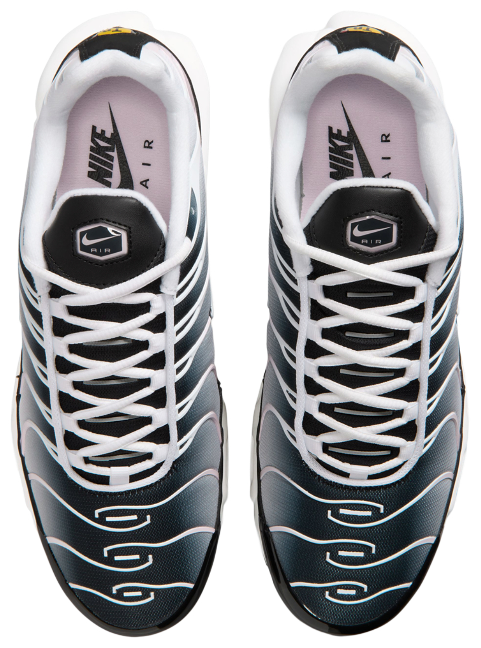 Nike Air Max Plus  Image 4 of 5. Tap to open photo gallery.
