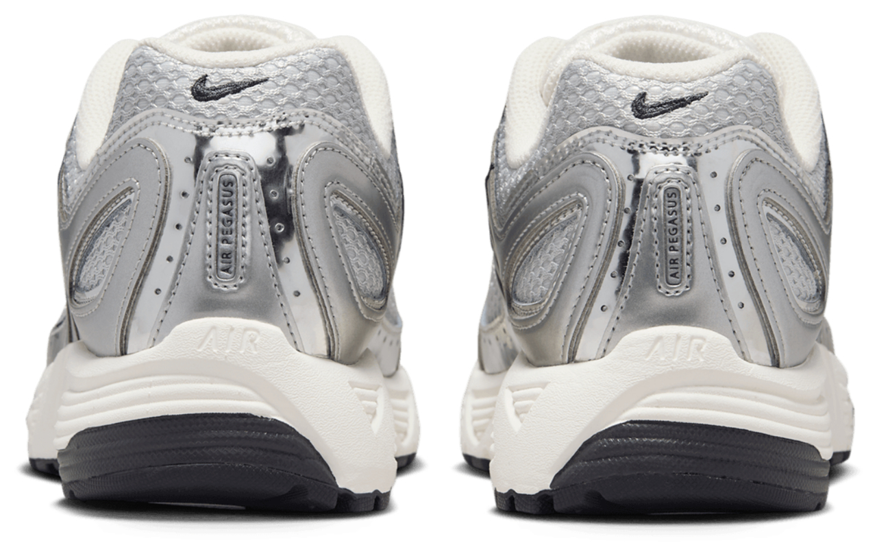 Nike Air Pegasus 2005  Image 3 of 6. Tap to open photo gallery.
