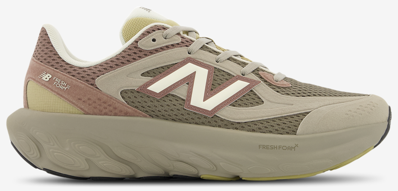 New Balance FF Trainer Image 1 of 4. Tap to open photo gallery.