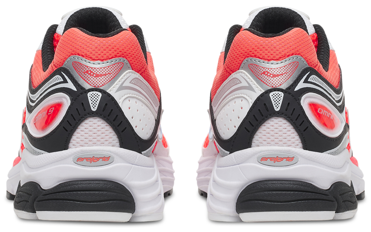 Saucony Progrid Omni 9 Image 3 of 6. Tap to open photo gallery.