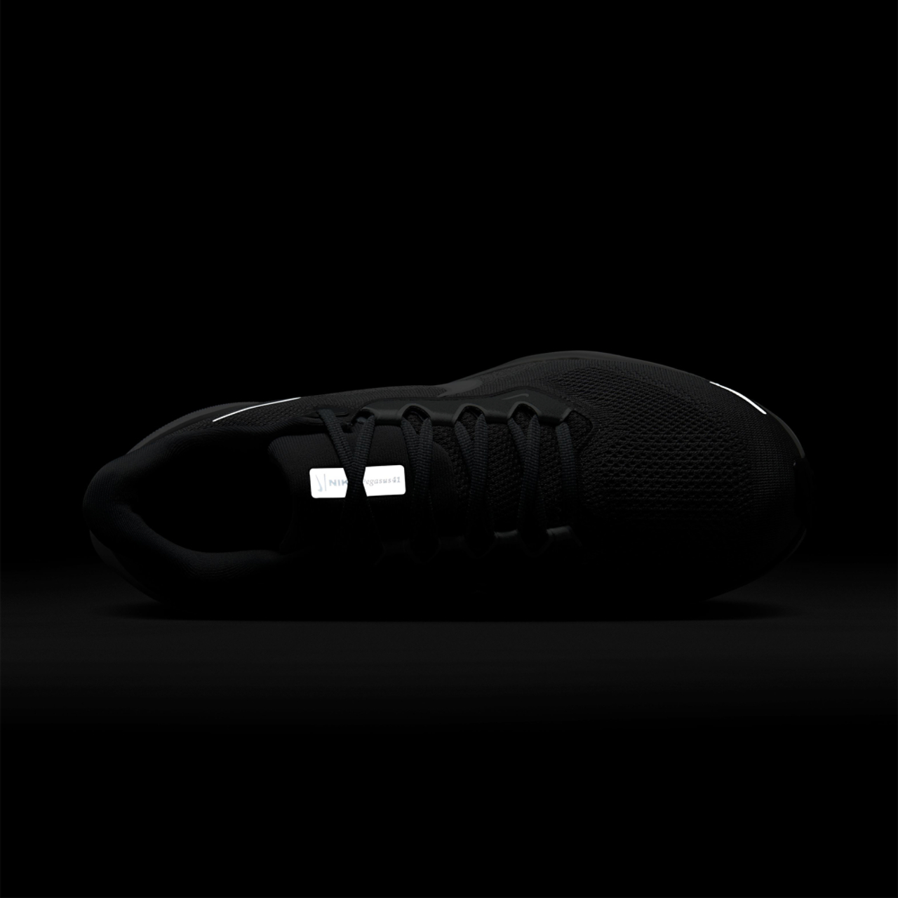 Nike Air Zoom Pegasus 41  Image 7 of 7. Tap to open photo gallery.