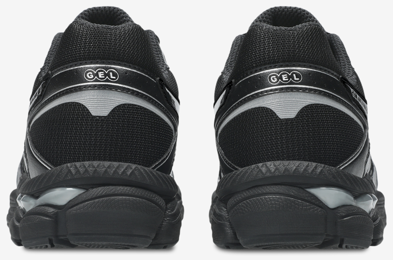 ASICS® GEL-Cumulus 16 Image 3 of 5. Tap to open photo gallery.