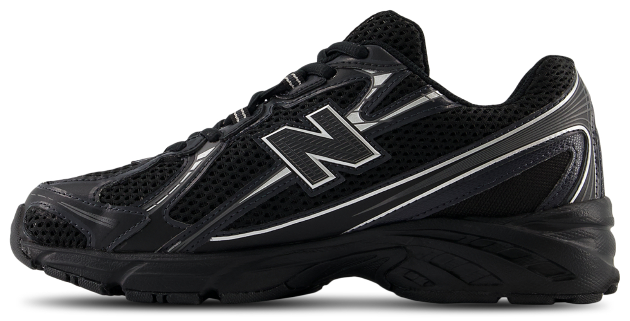 New Balance 740 Image 2 de 5. Appuyez pour ouvrir la galerie de photos.