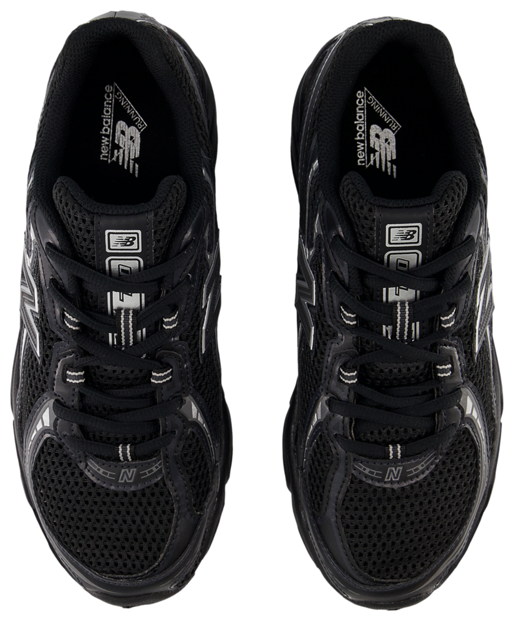 New Balance 740 Image 4 de 5. Appuyez pour ouvrir la galerie de photos.