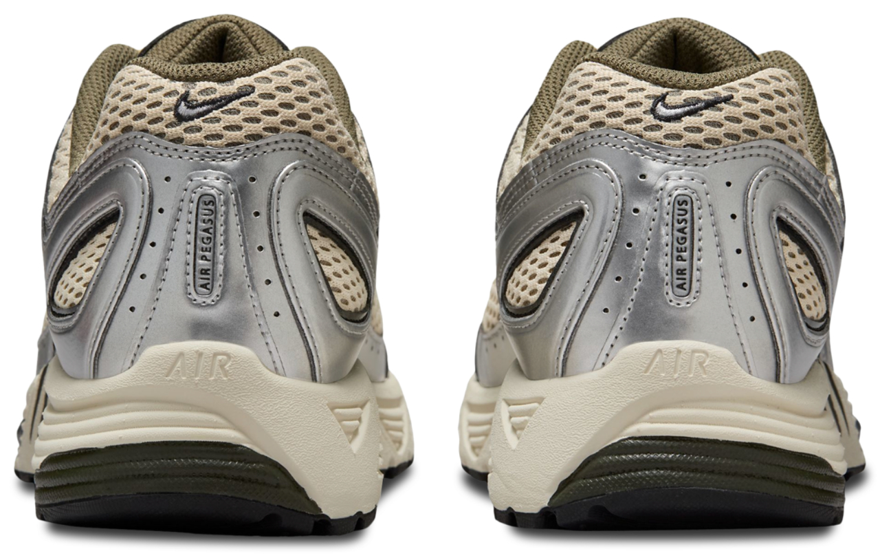 Nike Air Pegasus 2005 NA de Nike Image 4 de 9. Appuyez pour ouvrir la galerie de photos.