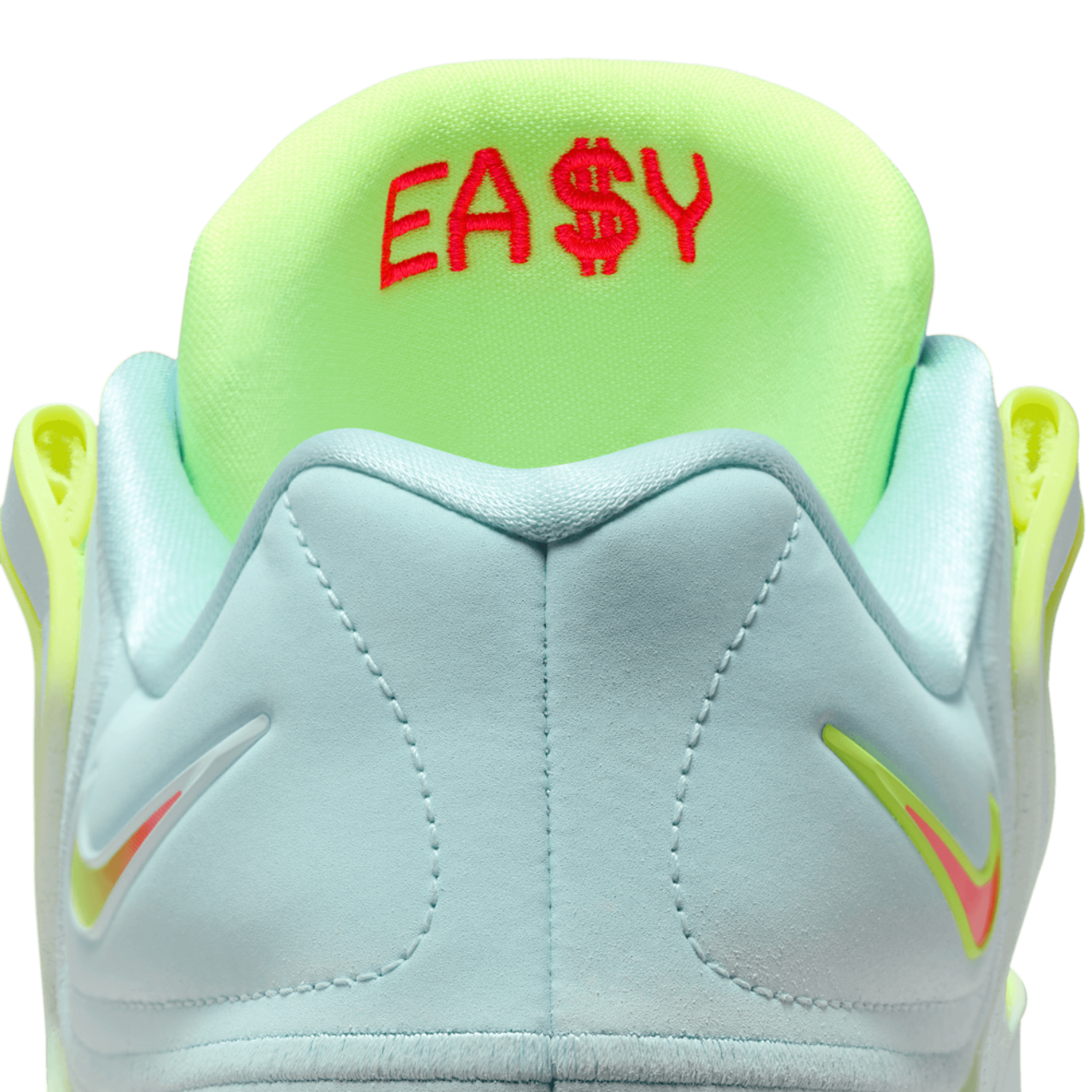 Nike KD18 PRM  Image 9 of 9. Tap to open photo gallery.