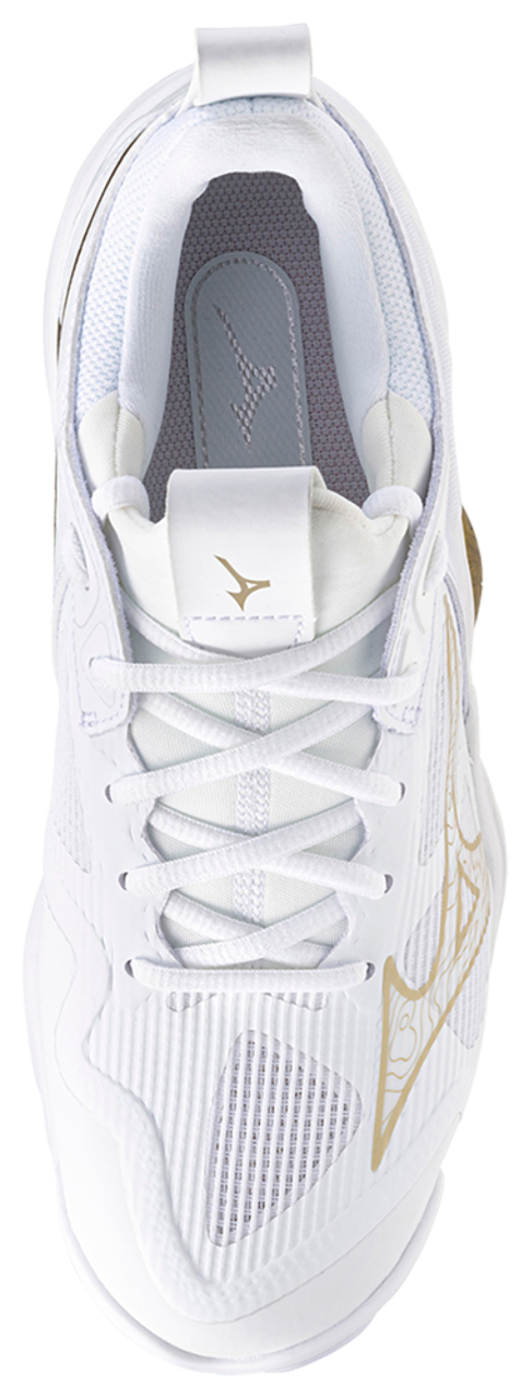 Mizuno Wave Momentum 3 Image 4 of 5. Tap to open photo gallery.