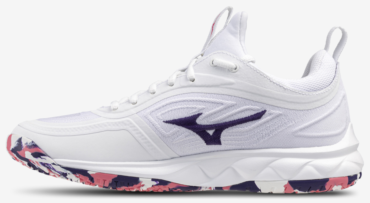 Mizuno Wave Luminous Image 2 of 5. Tap to open photo gallery.