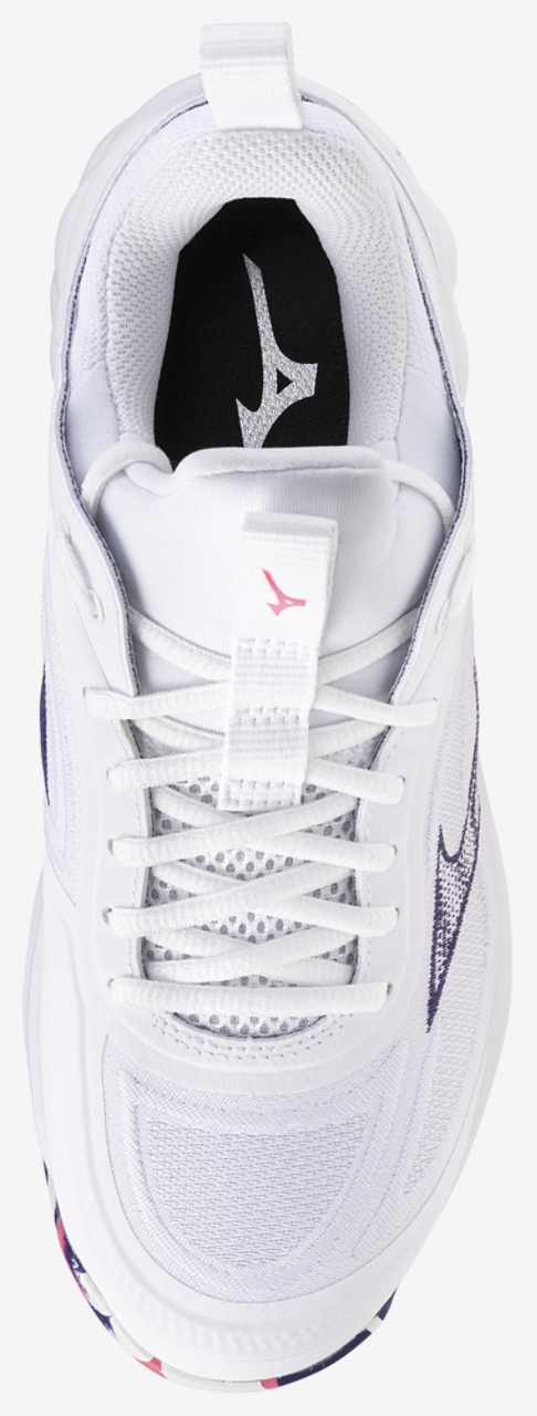 Mizuno Wave Luminous Image 4 of 5. Tap to open photo gallery.