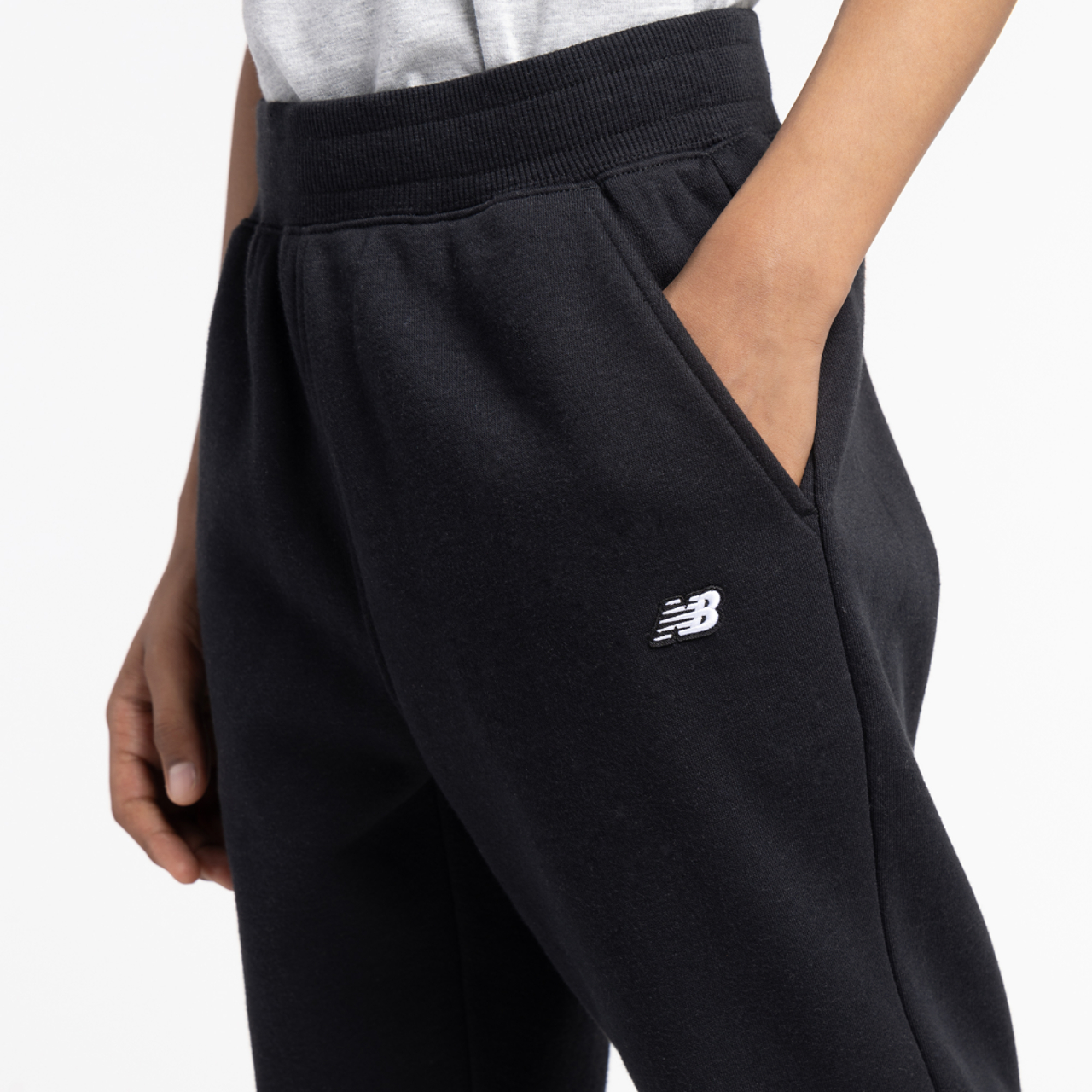 New Balance Classic Fleece Pants Image 4 of 5. Tap to open photo gallery.