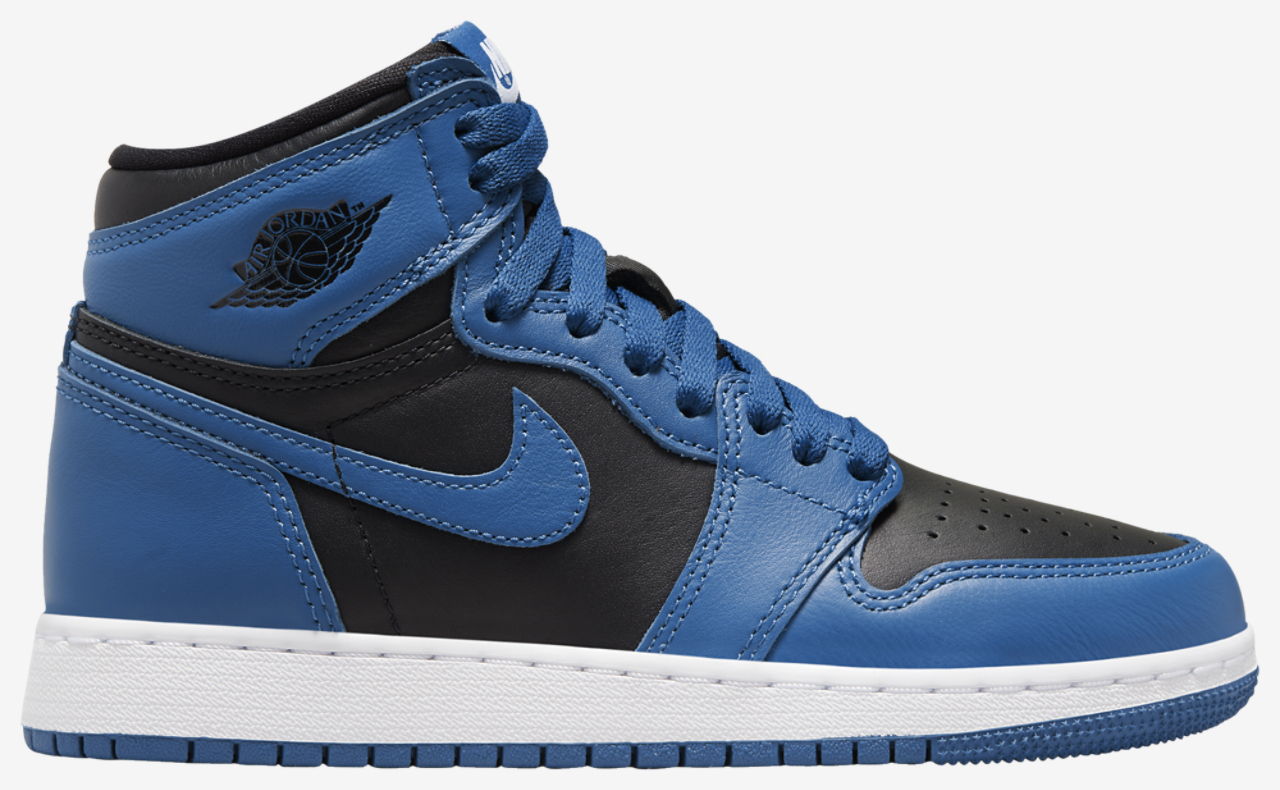Jordan Retro 1 High OG Image 1 of 5. Tap to open photo gallery.