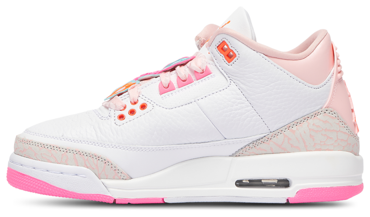 Jordan Retro 3  Image 2 of 5. Tap to open photo gallery.