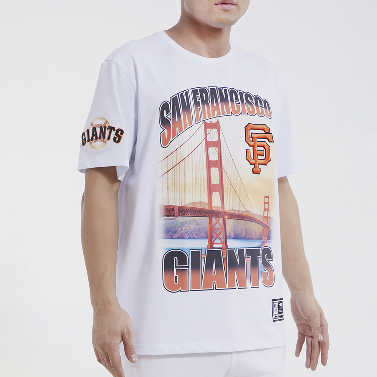 Pro Standard Giants Hometown Gradient T-Shirt Image 7 of 8. Tap to open photo gallery.