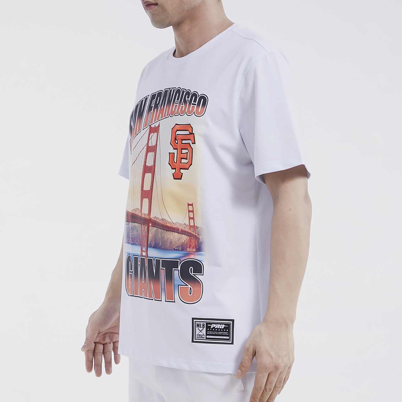Pro Standard Giants Hometown Gradient T-Shirt Image 8 of 8. Tap to open photo gallery.