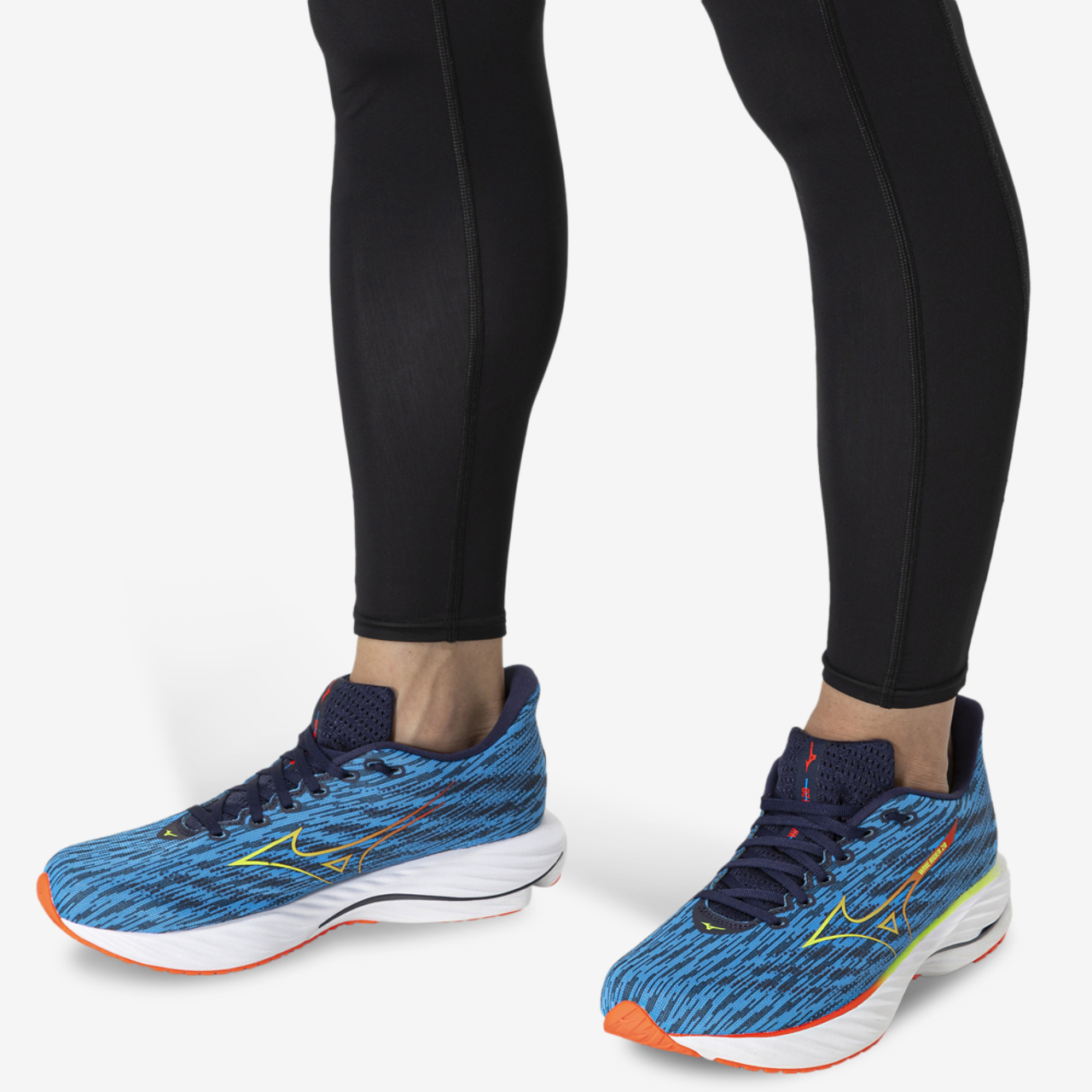 Mizuno Wave Rider 28 Image 9 of 9. Tap to open photo gallery.