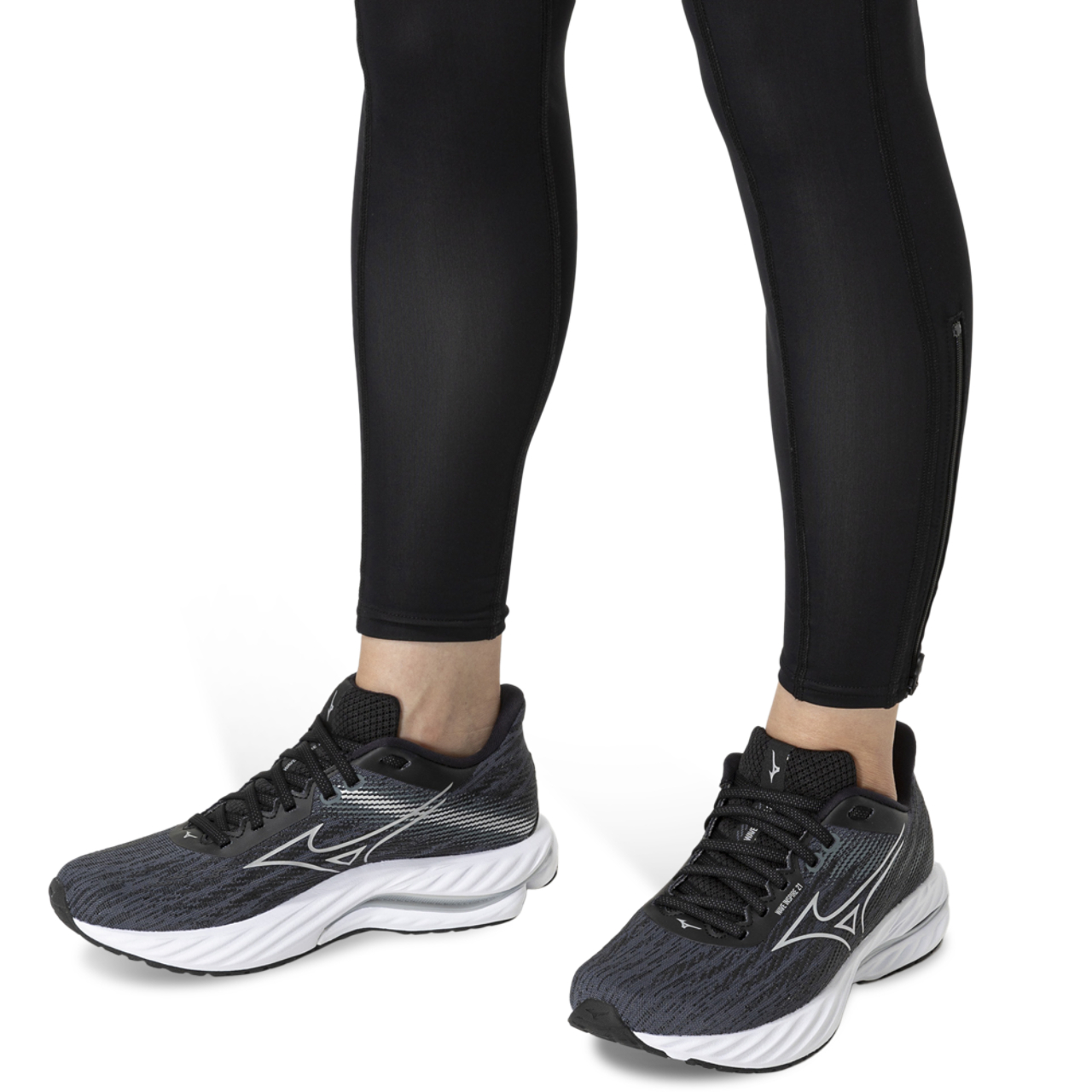 Mizuno Inspire 21 Image 9 of 9. Tap to open photo gallery.
