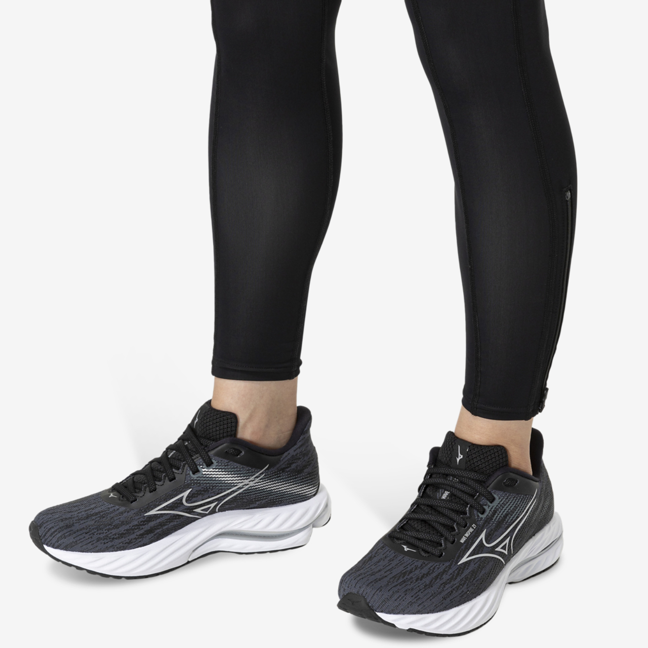 Mizuno Inspire 21 Image 9 of 9. Tap to open photo gallery.