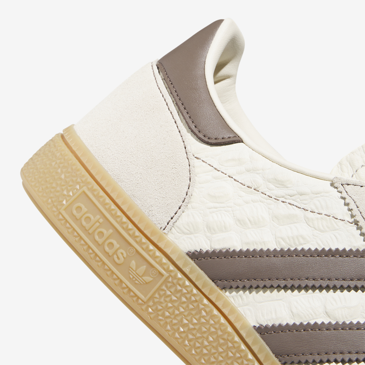 adidas Originals Handball Spezial Image 7 of 7. Tap to open photo gallery.