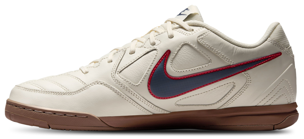 Nike Gato  Image 2 of 5. Tap to open photo gallery.