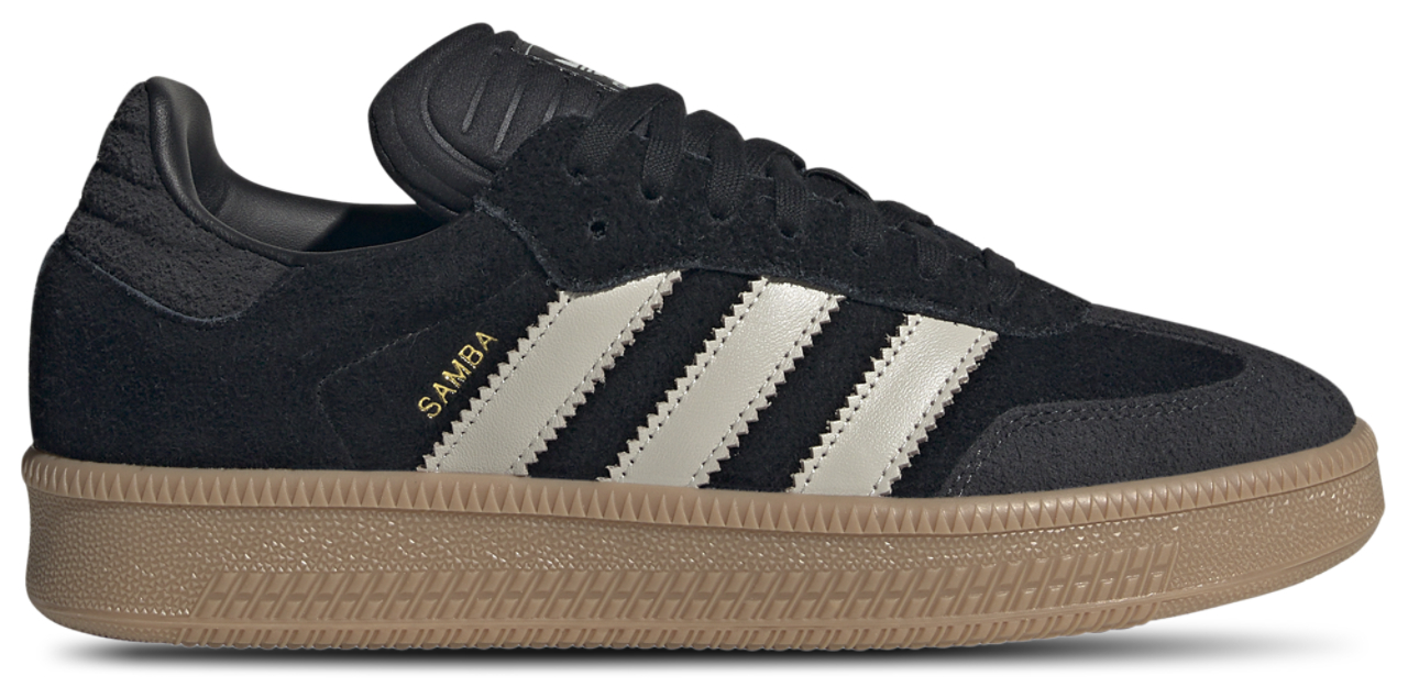 adidas Samba XLG Image 1 de 5. Appuyez pour ouvrir la galerie de photos.