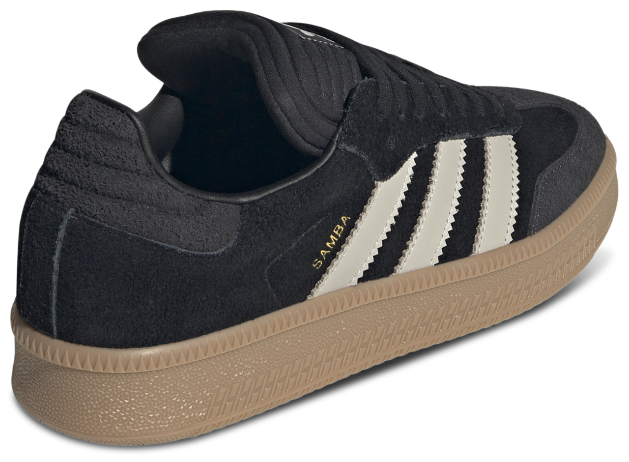 adidas Samba XLG Image 3 de 5. Appuyez pour ouvrir la galerie de photos.