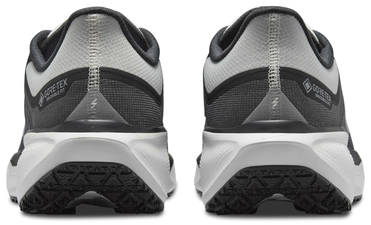 Nike Air ZOOM Pegasus 41 GTX  Image 3 of 5. Tap to open photo gallery.