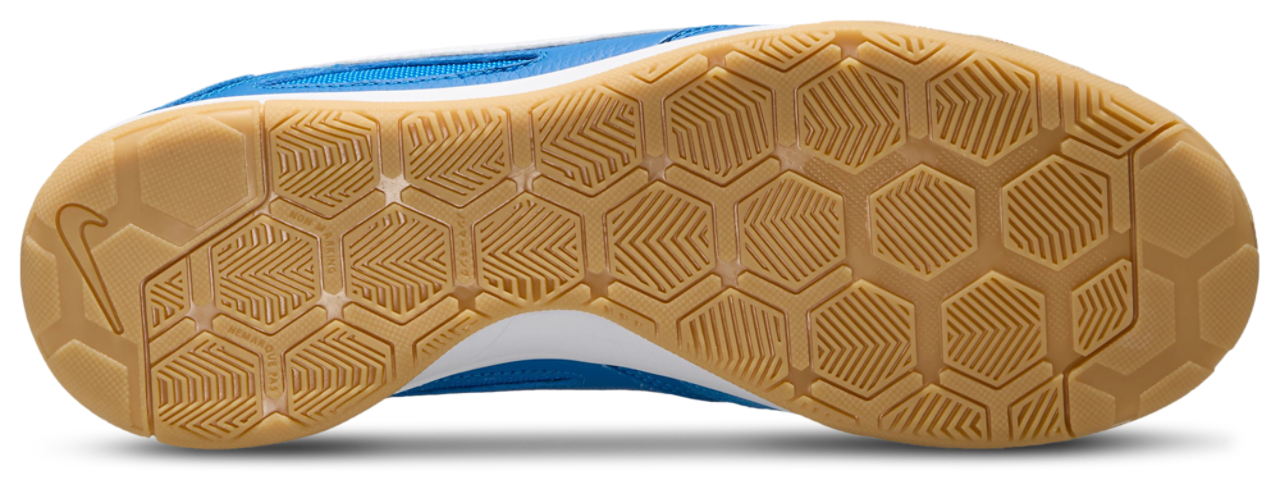 Nike Gato  Image 4 de 4. Appuyez pour ouvrir la galerie de photos.