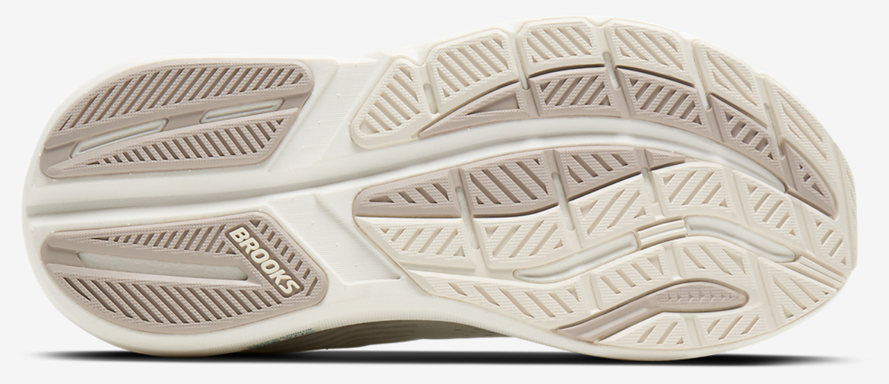 Brooks Ghost Max 3 Image 5 of 5. Tap to open photo gallery.