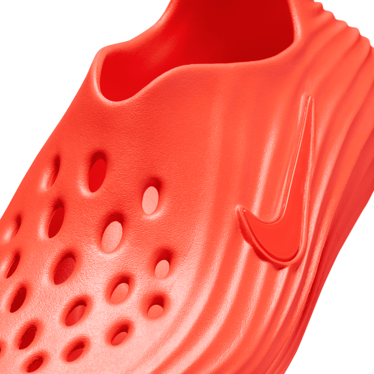 Nike ReactX Rejuven8  Image 7 of 8. Tap to open photo gallery.