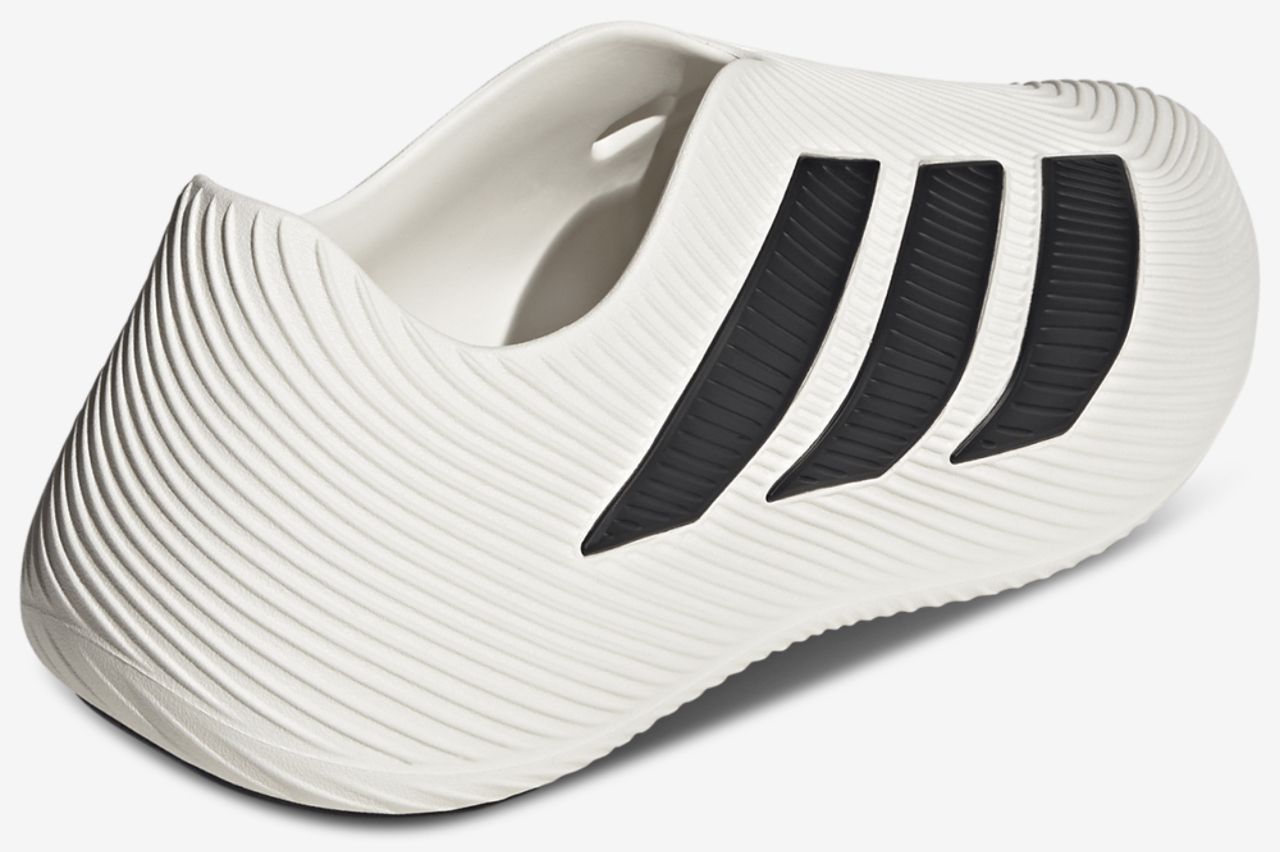 adidas Purechill Runner Image 3 of 5. Tap to open photo gallery.