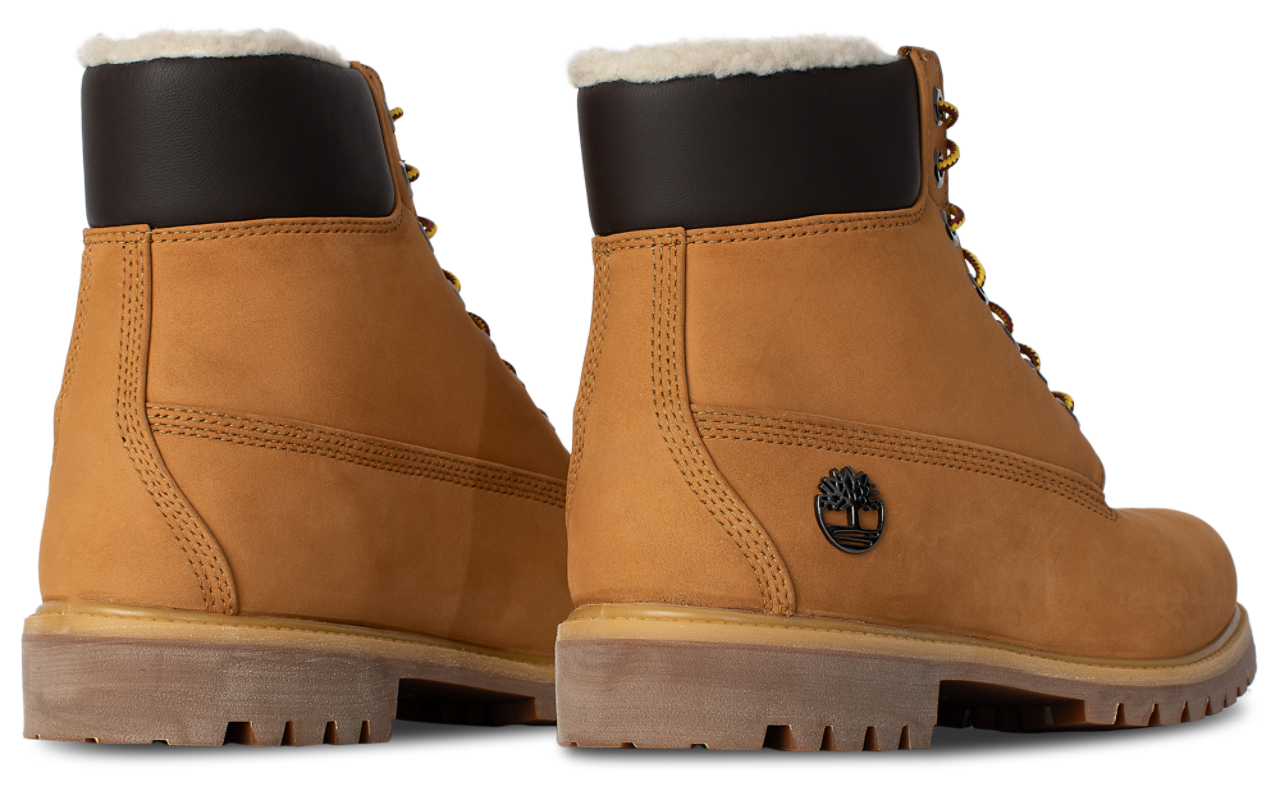Timberland Bottes en tonte de 15 cm (6 po) Image 3 de 5. Appuyez pour ouvrir la galerie de photos.